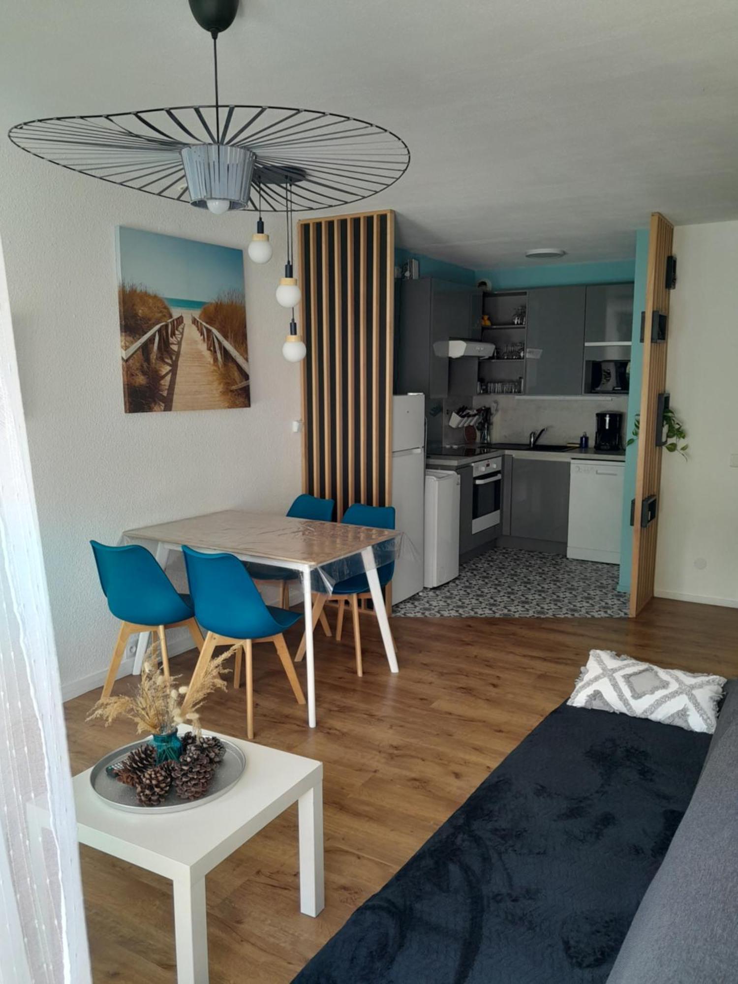 Joli 2 Pieces Sur Le Port Avec Piscine, Terrasse, Parking Apartment กัปเบรอตง ภายนอก รูปภาพ